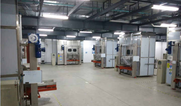 Solvent degreasing machine